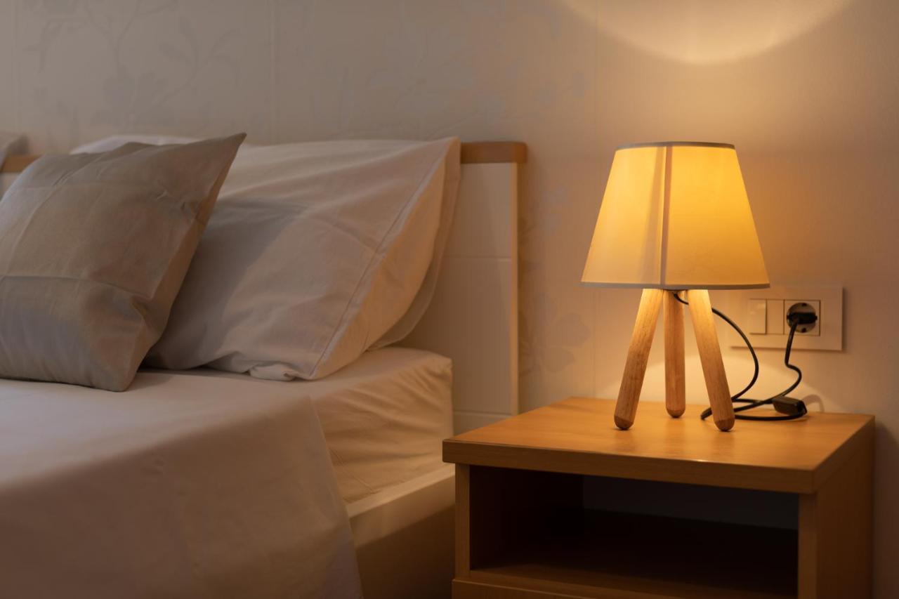 Apartments Villa Carica B&B Mimice Bagian luar foto