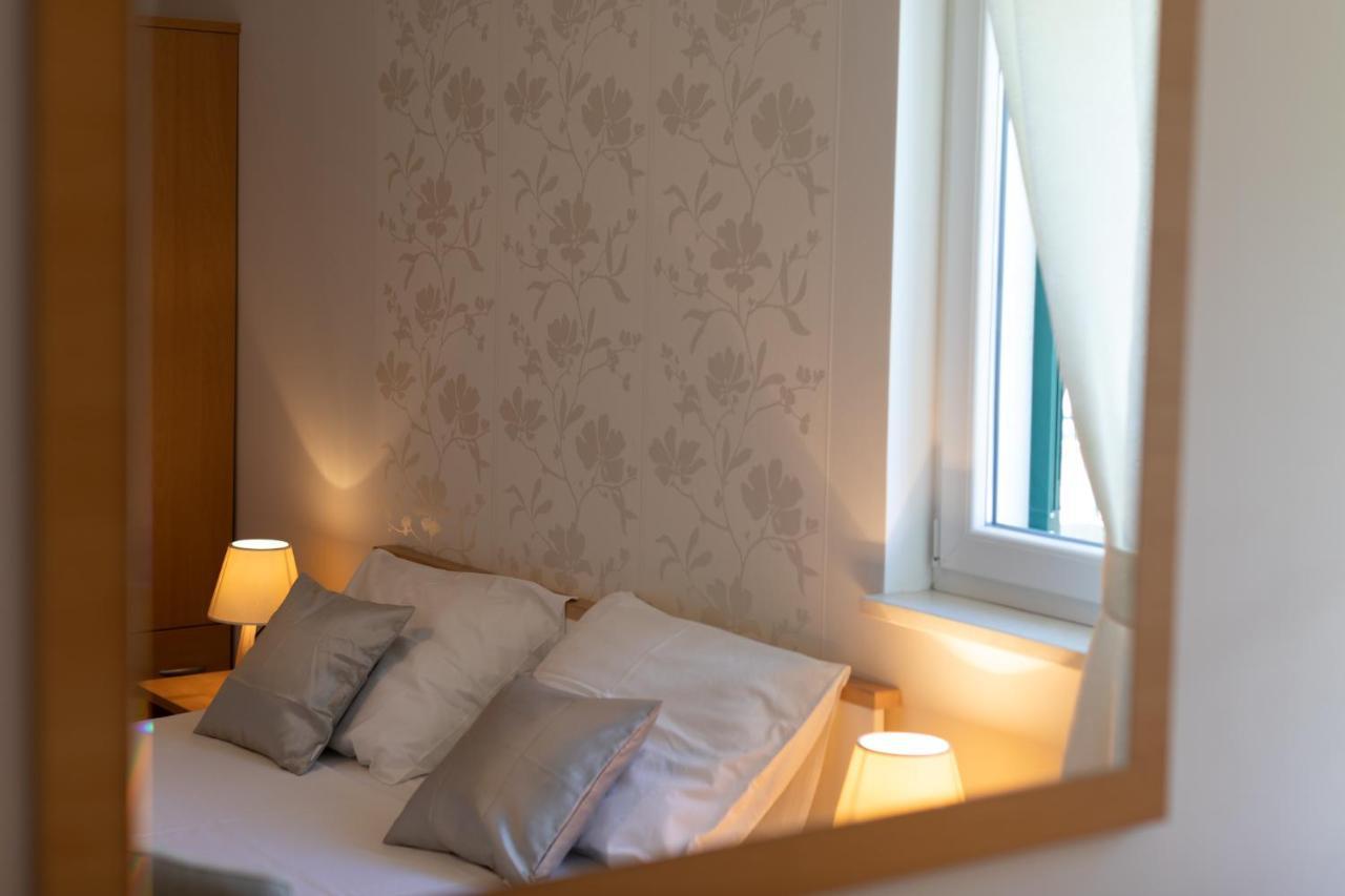 Apartments Villa Carica B&B Mimice Bagian luar foto