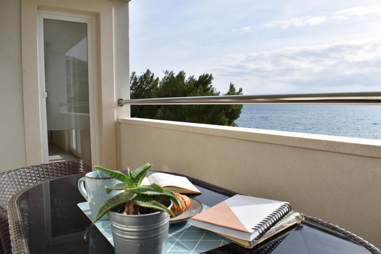 Apartments Villa Carica B&B Mimice Bagian luar foto