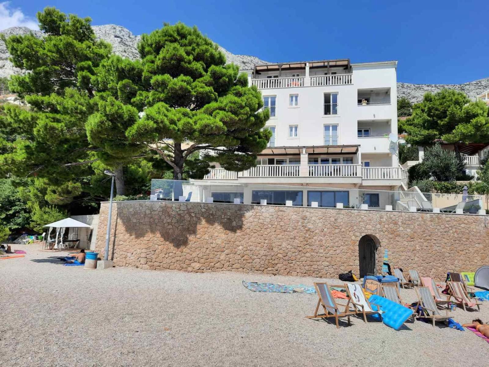 Apartments Villa Carica B&B Mimice Bagian luar foto