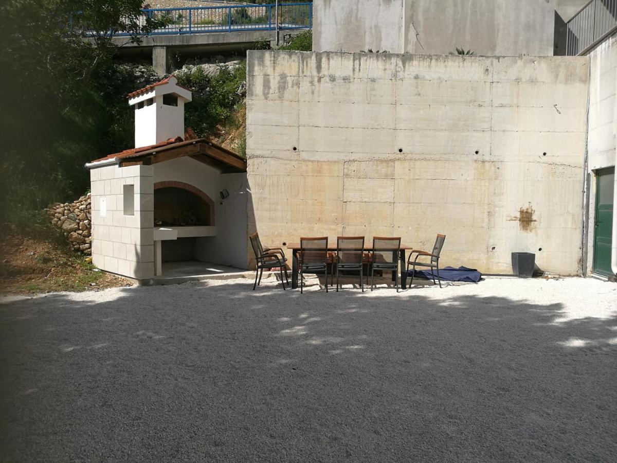 Apartments Villa Carica B&B Mimice Bagian luar foto